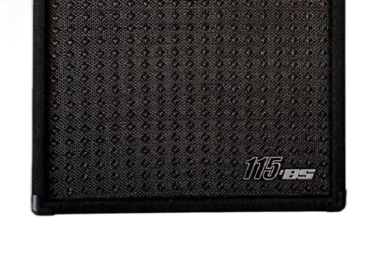 Saída Balanceada XLR e Controles