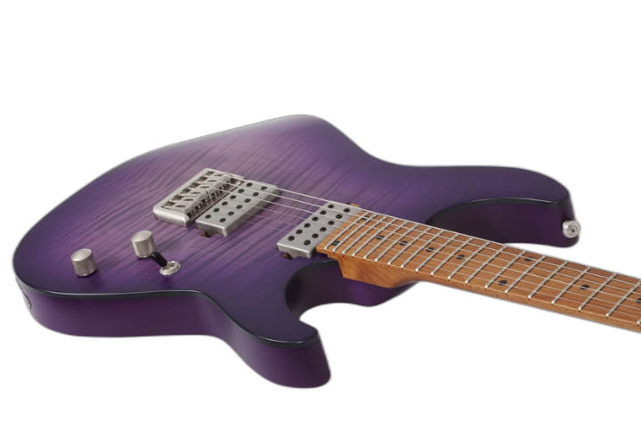 Corpo Basswood com Acabamento Trans Purple Burst e Binding Branco