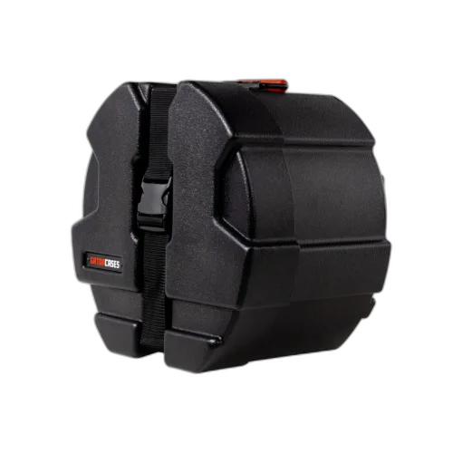 Case para Caixa de Bateria Gator GPC 1307 SD 13x7 com Estrutura Rotomoldada Ultra Resistente Interior em Microveludo Vermelho com Espuma Acolchoada Alças Ergonômicas Travas Reforçadas e Sistema de Empilhamento Gator Grooves